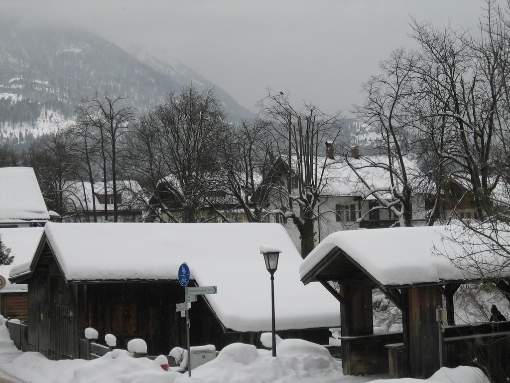 Gaestehaus Nicole Garmisch-Partenkirchen Esterno foto