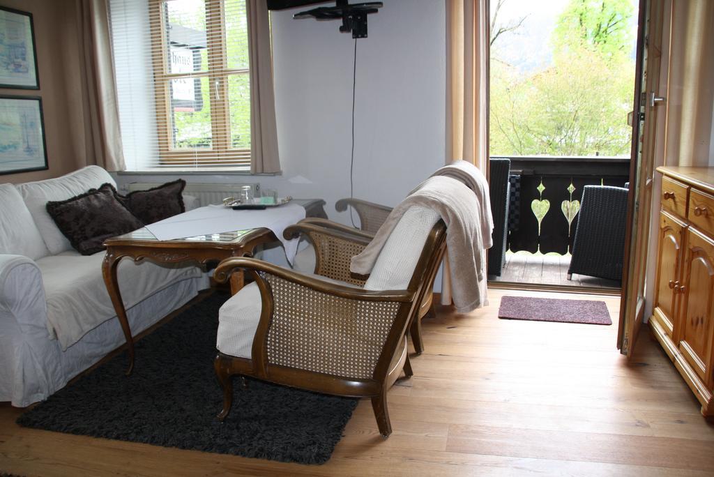 Gaestehaus Nicole Garmisch-Partenkirchen Esterno foto